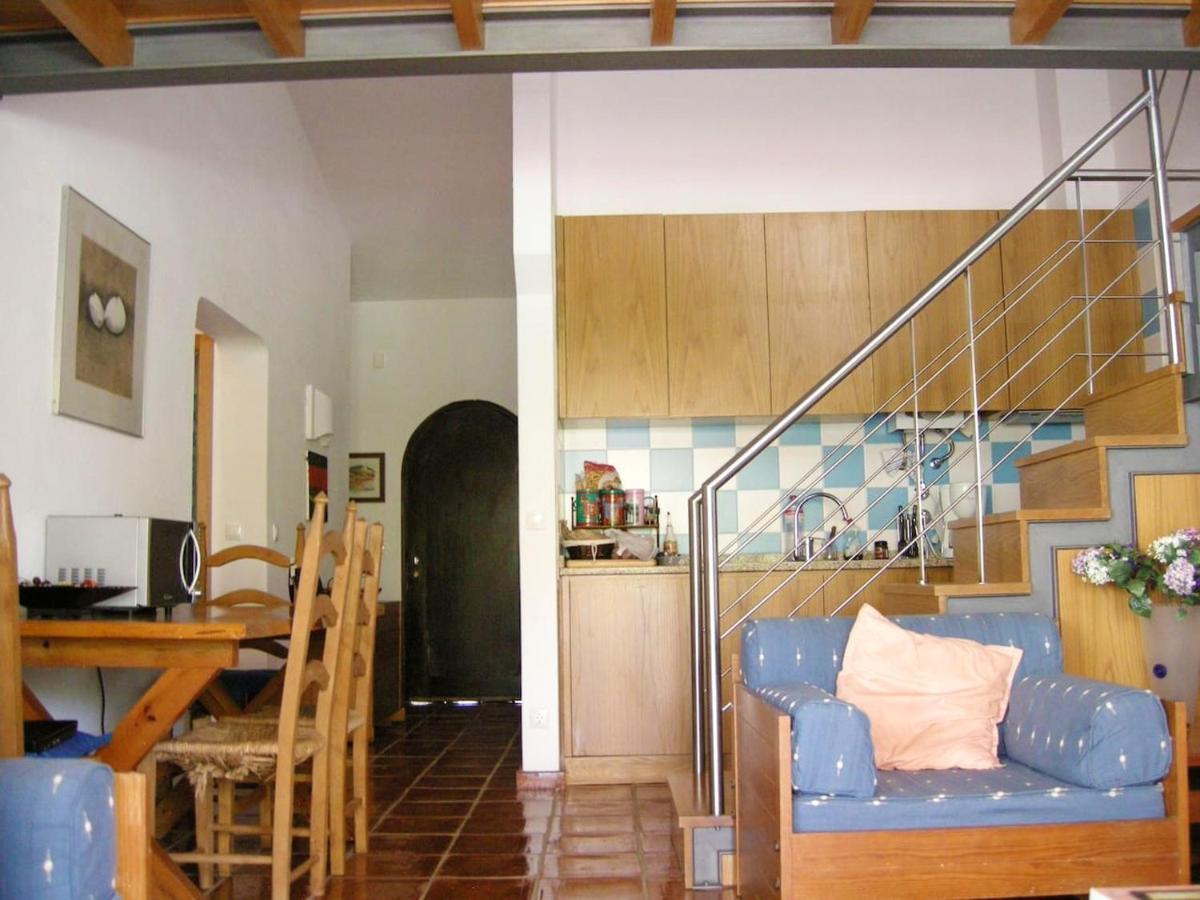 Welcoming House In *